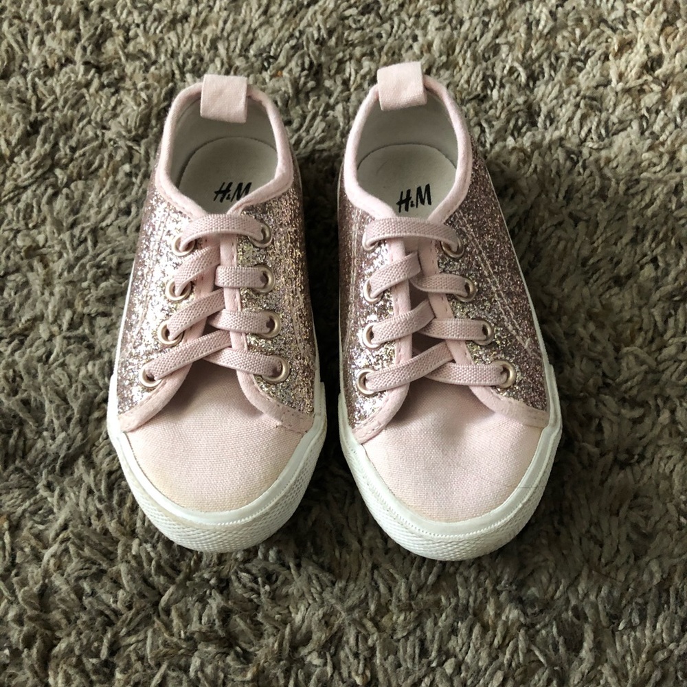 Glitter shoes